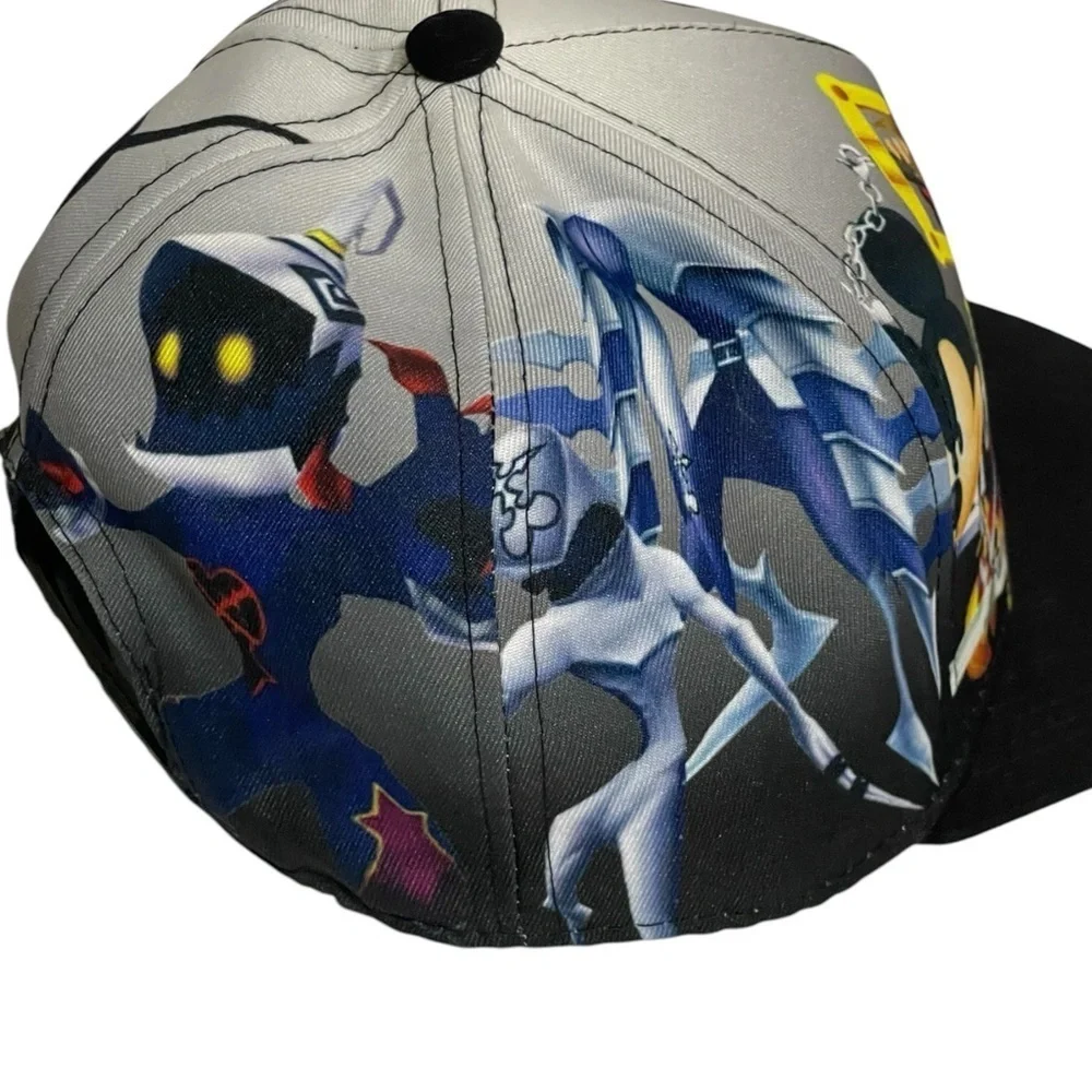 KINGDOM HEARTS SNAPBACK HAT DISNEY WRAP-AROUND MICKEY GOOFY SORA DONALD